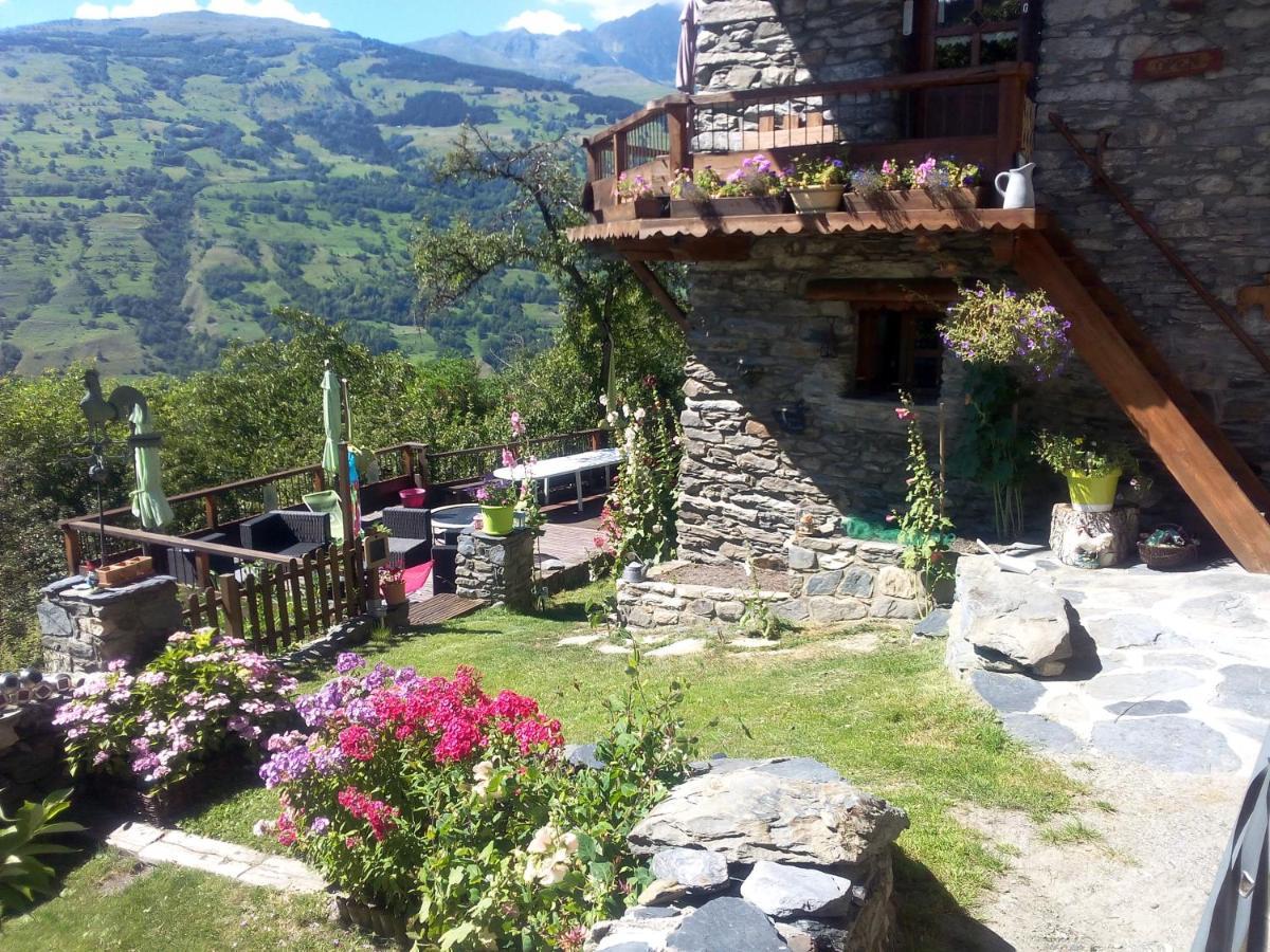 Appartement De Charme 4/6 Pers Dans Joli Village De Montagne Bourg-Saint-Maurice Luaran gambar